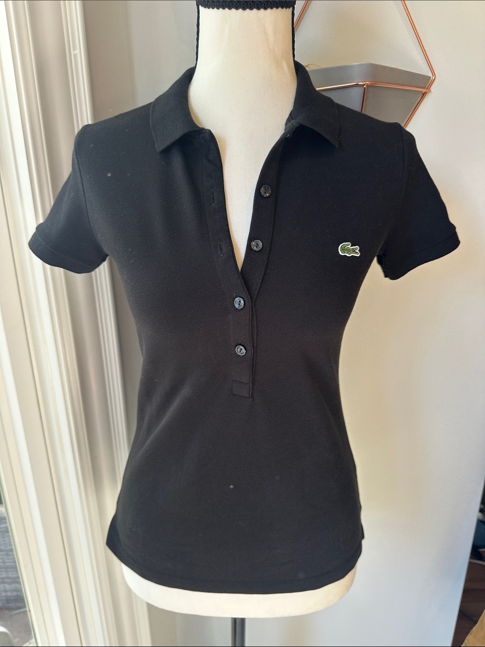 LACOSTE Black Short-Sleeve Polo Shirt Women’s Slim Fit EU 32 Small US 4